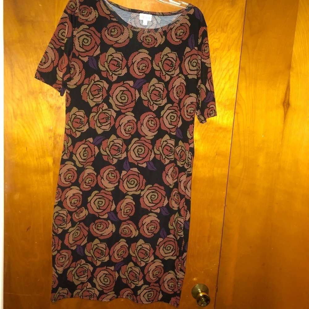 LuLaRoe Julia Dress Black Orange roses XL fitted